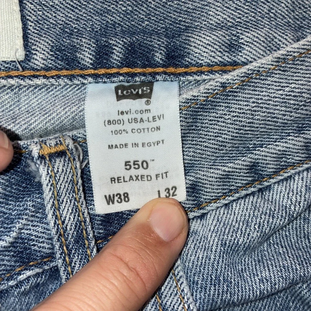 Levi Strauss 550 Relaxed Fit Y2K Jeans Men’s 38x32 (Waist 35)‎ Blue